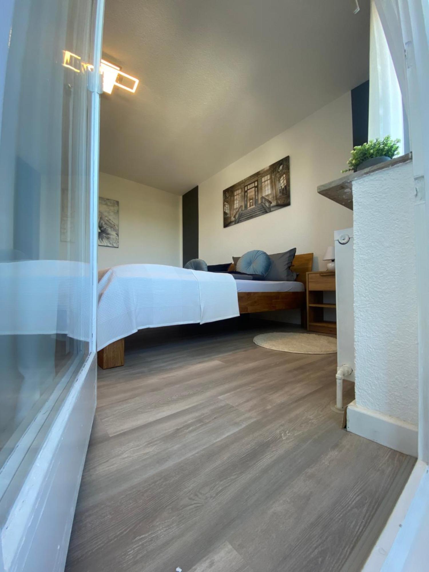 Apartment- Metzingen Metzingen (Tubingen)